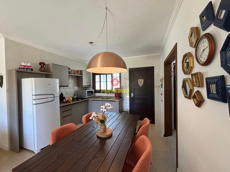 CASA DE LAJE COM PISICNA: 5ª foto da galeria de imagens do imóvel