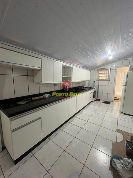 CASA DE ESQUINA NA AVENIDA PRINCIPAL: 25ª foto da galeria de imagens do imóvel