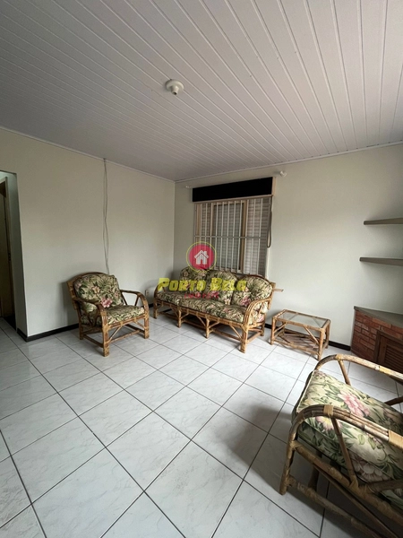 CASA DE ESQUINA NA AVENIDA PRINCIPAL: 9ª foto da galeria de imagens do imóvel