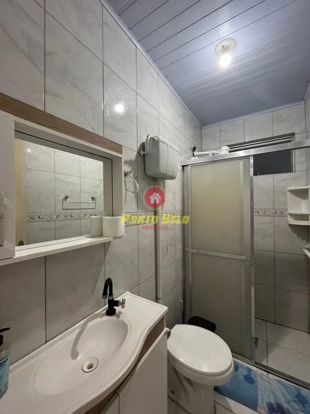 CASA DE ESQUINA NA AVENIDA PRINCIPAL: 6ª foto da galeria de imagens do imóvel