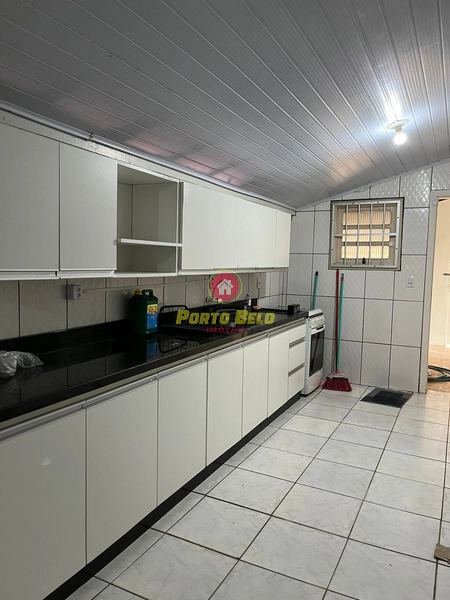 CASA DE ESQUINA NA AVENIDA PRINCIPAL: 10ª foto da galeria de imagens do imóvel