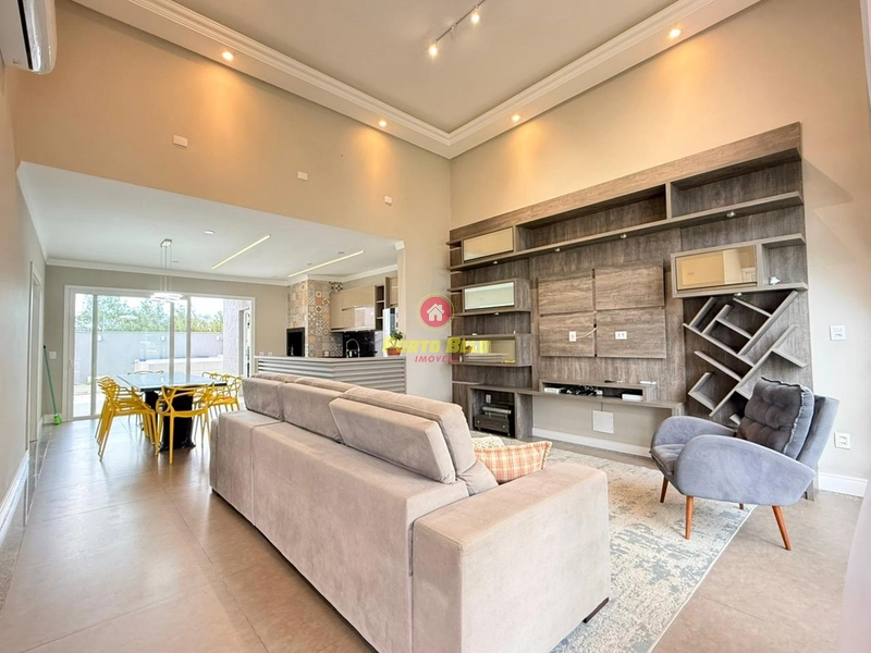 EXCELENTE CASA A 250M DA PRAIA: 8ª foto da galeria de imagens do imóvel