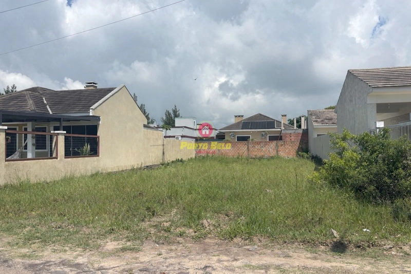 TERRENO PERTO DO MAR: 1ª foto da galeria de imagens do imóvel