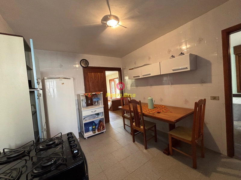 CASA DE ESQUINA EM LAJE | 100M DA PRAIA: 10ª foto da galeria de imagens do imóvel