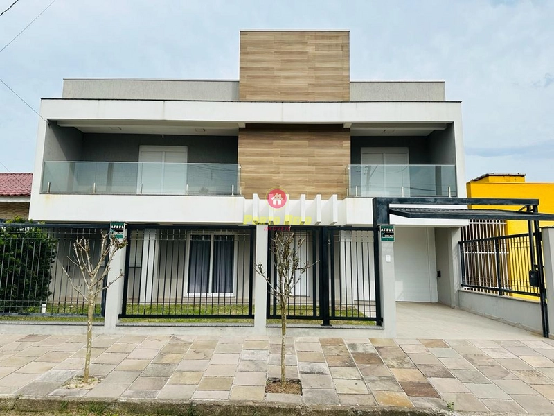 CASA DE ALTO PADRÃO 2 QUADRAS DO MAR: 1ª foto da galeria de imagens do imóvel