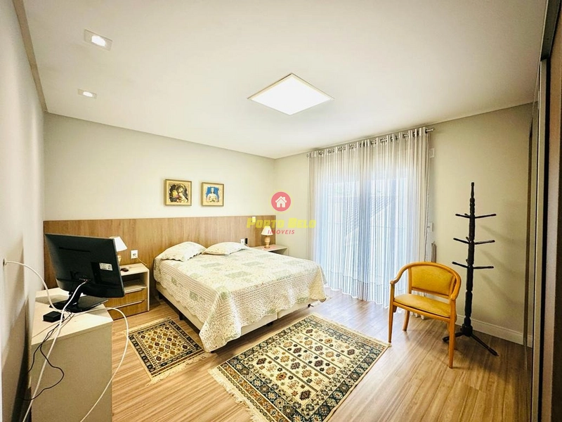 CASA DE ALTO PADRÃO 2 QUADRAS DO MAR: 2ª foto da galeria de imagens do imóvel