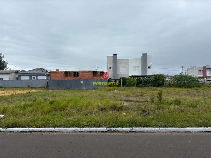 TERRENO 600M² EM ATLÂNTIDA SUL: 1ª foto da galeria de imagens do imóvel
