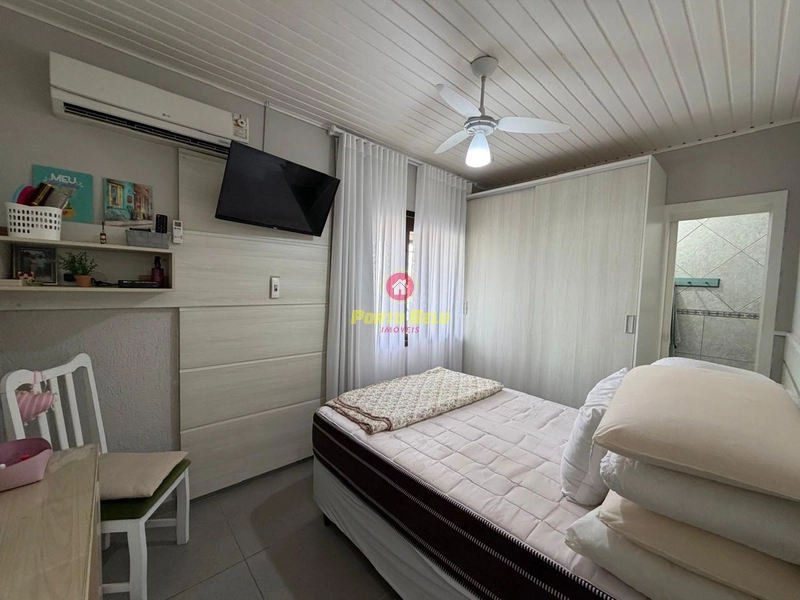 CASA COM PISCINA PRÓXIMA À AV. PRINCIPAL: 11ª foto da galeria de imagens do imóvel