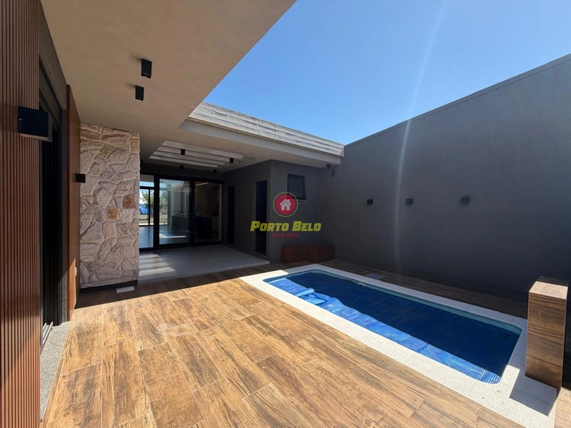 CASA DE ALTO PADRÃO 200M DA PRAIA: 12ª foto da galeria de imagens do imóvel