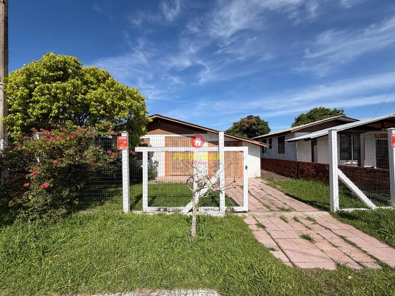 Casa à venda em Atlântida Sul: 8ª foto da galeria de imagens do imóvel