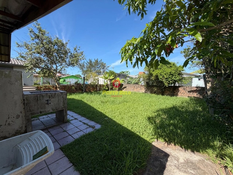 Casa à venda em Atlântida Sul: 6ª foto da galeria de imagens do imóvel