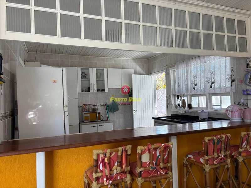 CASA COM PISCINA E FESTEIRO: 10ª foto da galeria de imagens do imóvel