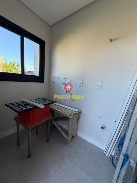 CASA DE ALTO PADRÃO EM AVENIDA: 13ª foto da galeria de imagens do imóvel