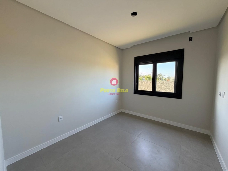 CASA DE ALTO PADRÃO EM AVENIDA: 9ª foto da galeria de imagens do imóvel