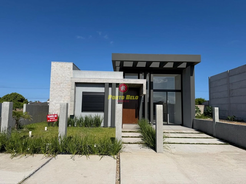 CASA DE ALTO PADRÃO EM AVENIDA: 1ª foto da galeria de imagens do imóvel