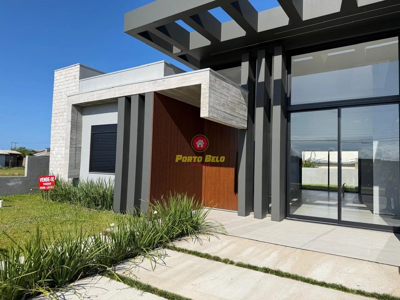 CASA DE ALTO PADRÃO EM AVENIDA: 3ª foto da galeria de imagens do imóvel