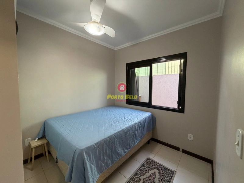 CASA DE ESQUINA PRÓXIMA À PRAIA E CENTRO: 9ª foto da galeria de imagens do imóvel