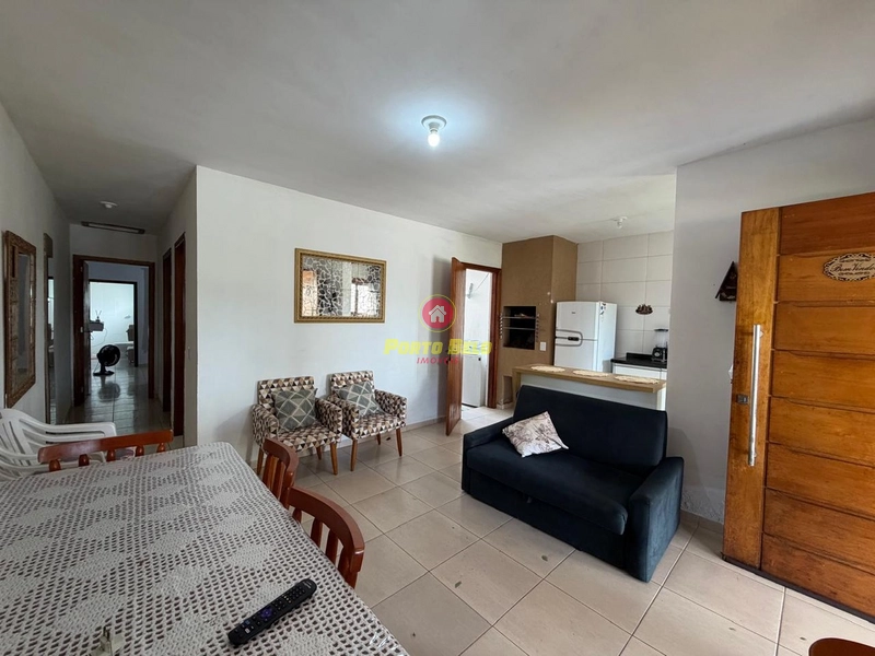 Geminado com  3 dormitórios!: 5ª foto da galeria de imagens do imóvel