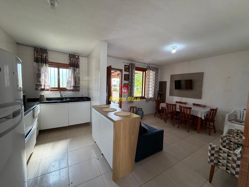 Geminado com  3 dormitórios!: 6ª foto da galeria de imagens do imóvel