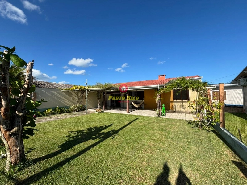 CASA COM LAJE PRÓXIMA AO CENTRO E COND. CYANO: 1ª foto da galeria de imagens do imóvel