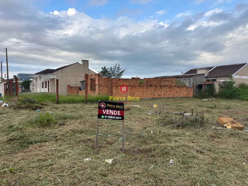 BARBADA TERRENO DE ESQUINA EM ATLÂNTIDA SUL