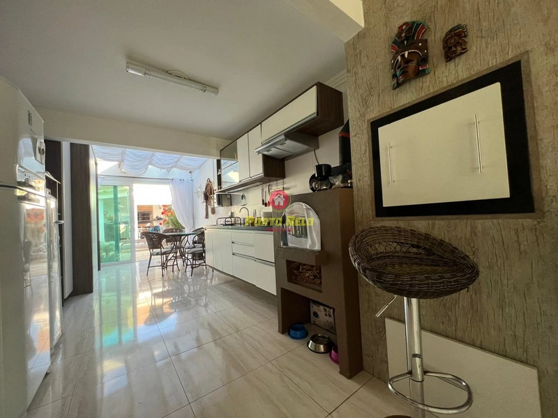 CASA EM LAJE PRÓXIMA AO MAR: 5ª foto da galeria de imagens do imóvel