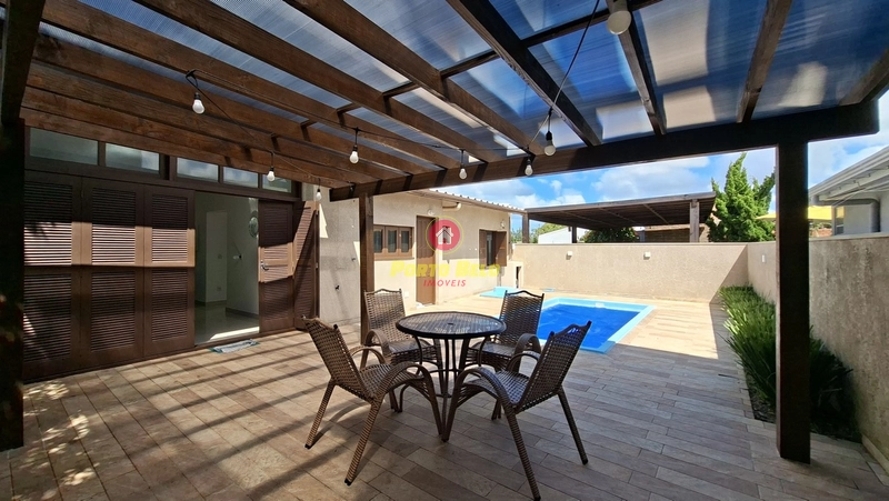 CASA APENAS 250M DA PRAIA: 5ª foto da galeria de imagens do imóvel