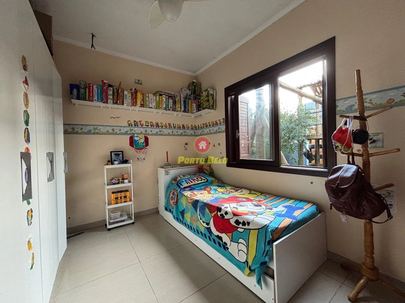 CASA EM LAJE COM PAINÉIS SOLARES: 11ª foto da galeria de imagens do imóvel