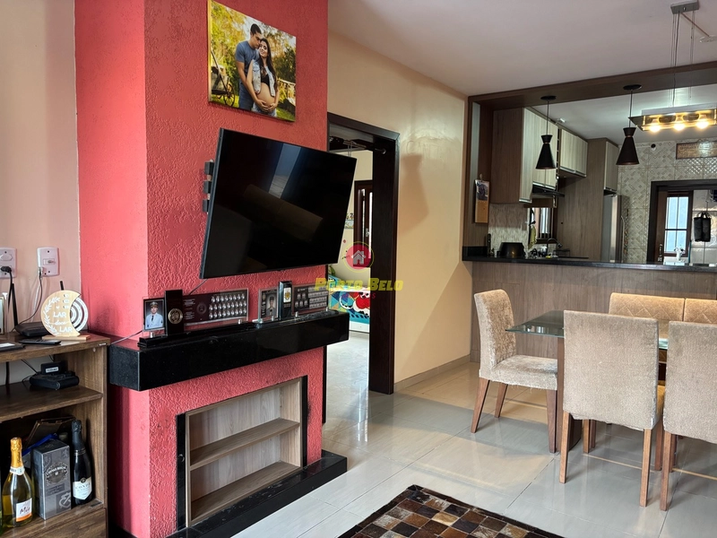 CASA EM LAJE COM PAINÉIS SOLARES: 4ª foto da galeria de imagens do imóvel