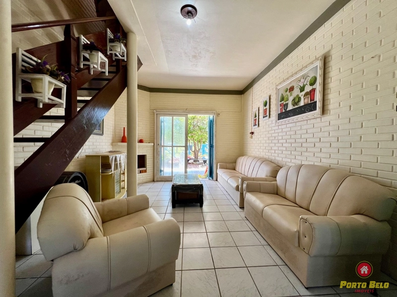 CASA EM MARIÁPOLIS 100M DA PRAIA: 4ª foto da galeria de imagens do imóvel