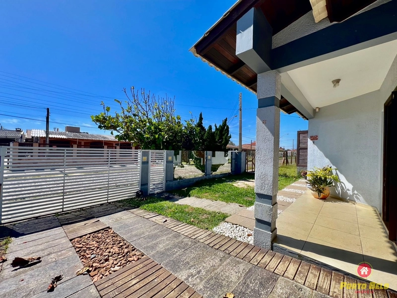 CASA APENAS 2 QUADRAS DO MAR: 6ª foto da galeria de imagens do imóvel