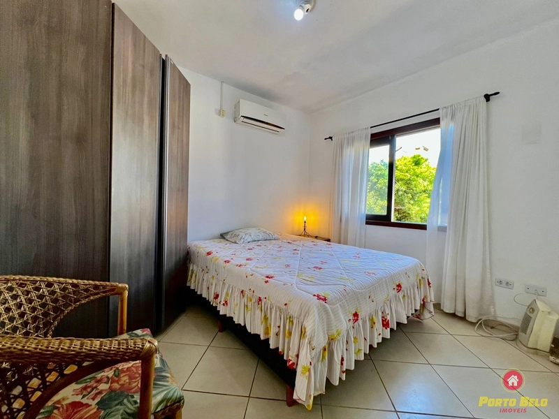 CASA APENAS 2 QUADRAS DO MAR: 13ª foto da galeria de imagens do imóvel