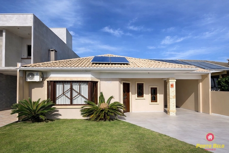 CASA EM LAJE 150M DA PRAIA: 1ª foto da galeria de imagens do imóvel