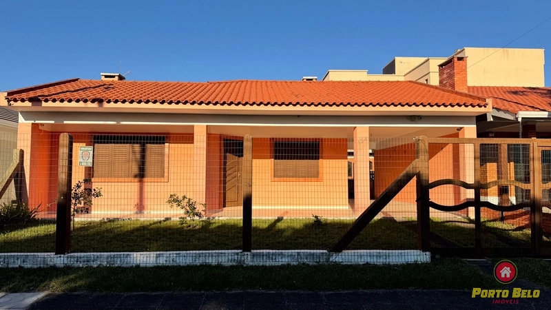 CASA COM LAJE EM XANGRILÁ: 2ª foto da galeria de imagens do imóvel
