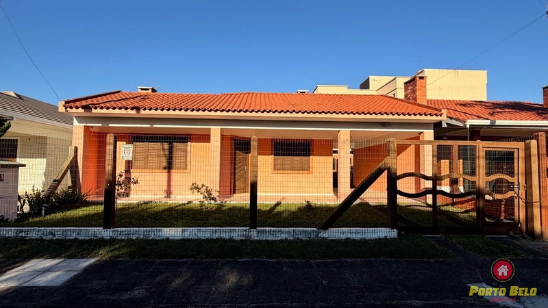 CASA COM LAJE EM XANGRILÁ: 15ª foto da galeria de imagens do imóvel