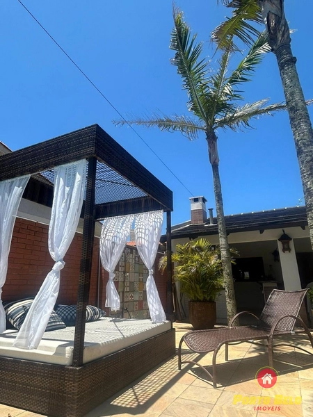 CASA DE ESQUINA EM XANGRILÁ: 6ª foto da galeria de imagens do imóvel