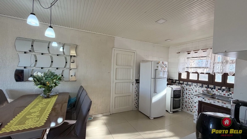 CASA PRÓXIMO À AV. PRINCIPAL: 10ª foto da galeria de imagens do imóvel