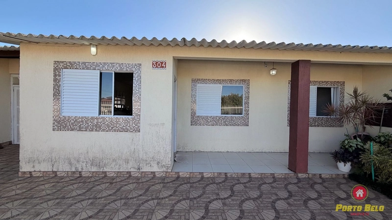 CASA PRÓXIMO À AV. PRINCIPAL: 3ª foto da galeria de imagens do imóvel