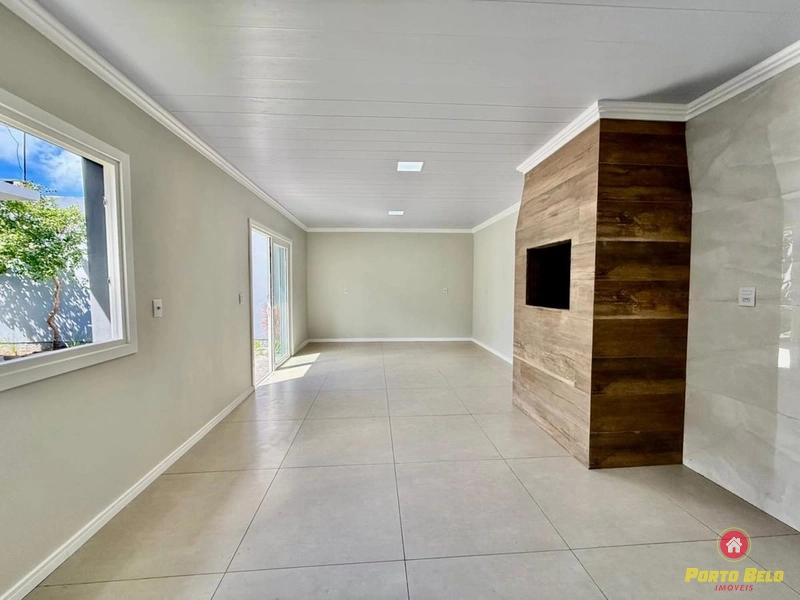 CASA PRÓXIMA À PRAIA EM XANGRILÁ: 7ª foto da galeria de imagens do imóvel