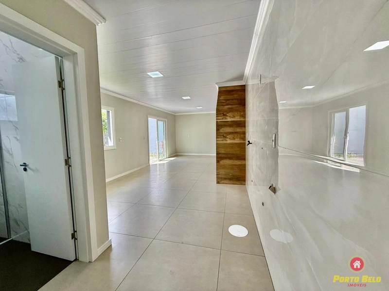 CASA PRÓXIMA À PRAIA EM XANGRILÁ: 6ª foto da galeria de imagens do imóvel