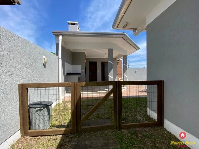 CASA COM LAJE 450M DO MAR: 18ª foto da galeria de imagens do imóvel