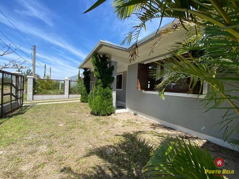 CASA COM LAJE 450M DO MAR: 12ª foto da galeria de imagens do imóvel