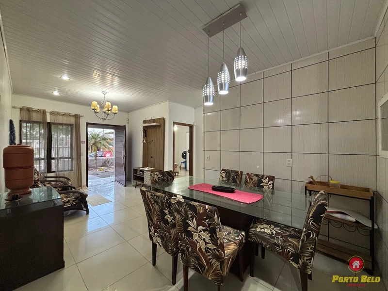 CASA EM MARIÁPOLIS: 10ª foto da galeria de imagens do imóvel