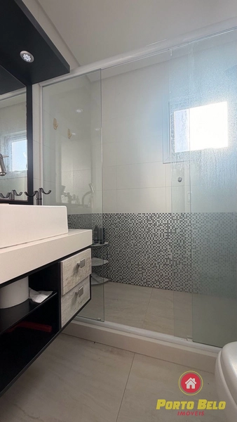 CASA EM CONDOMÍNIO COM VISTA PARA O MAR: 18ª foto da galeria de imagens do imóvel