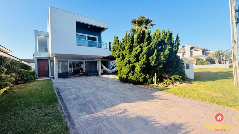 CASA EM CONDOMÍNIO COM VISTA PARA O MAR: 1ª foto da galeria de imagens do imóvel