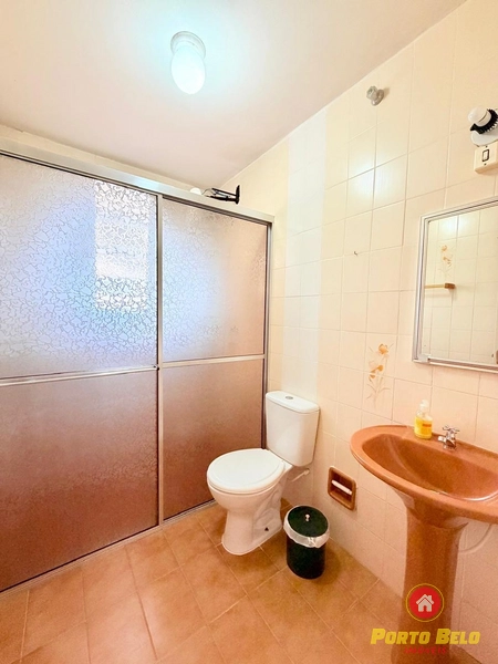 CASA EM LAJE 50M DO MAR: 15ª foto da galeria de imagens do imóvel