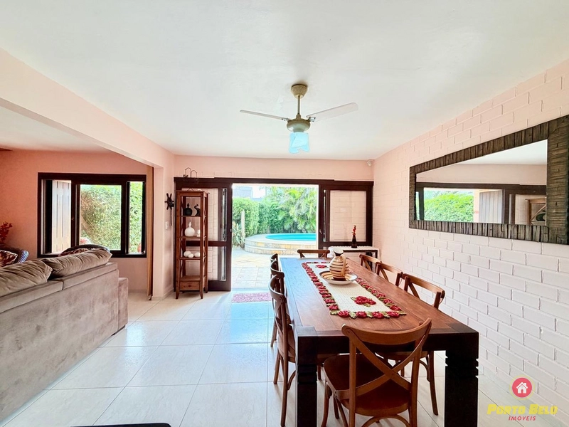 CASA EM LAJE 50M DO MAR: 12ª foto da galeria de imagens do imóvel