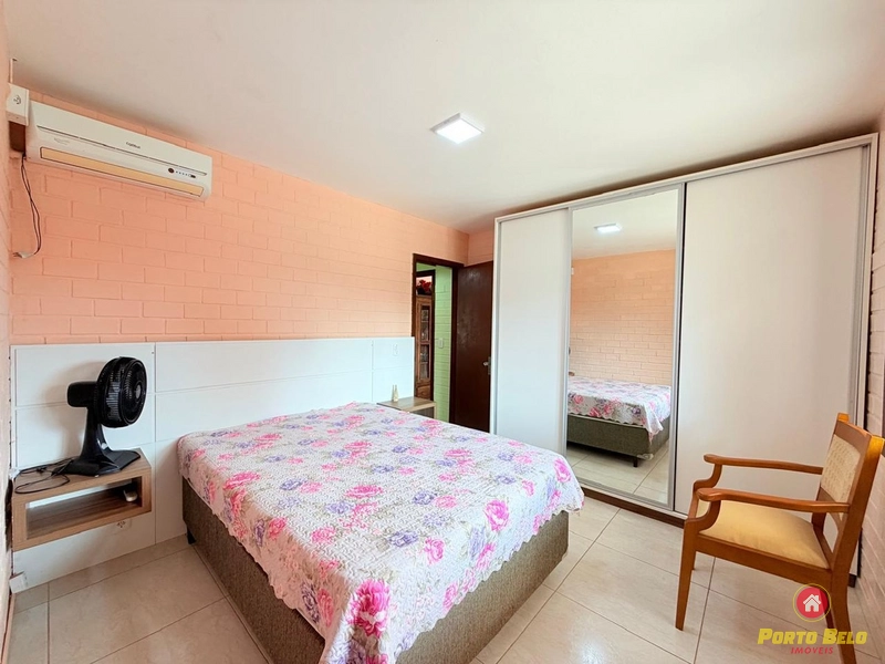 CASA EM LAJE 50M DO MAR: 21ª foto da galeria de imagens do imóvel