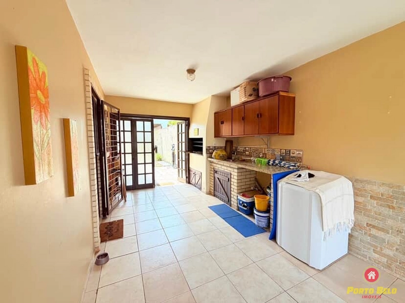 CASA COM LAJE PRÓXIMA DA PRAIA: 13ª foto da galeria de imagens do imóvel