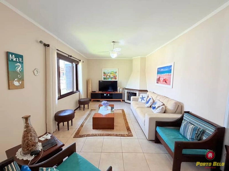CASA COM LAJE PRÓXIMA DA PRAIA: 5ª foto da galeria de imagens do imóvel